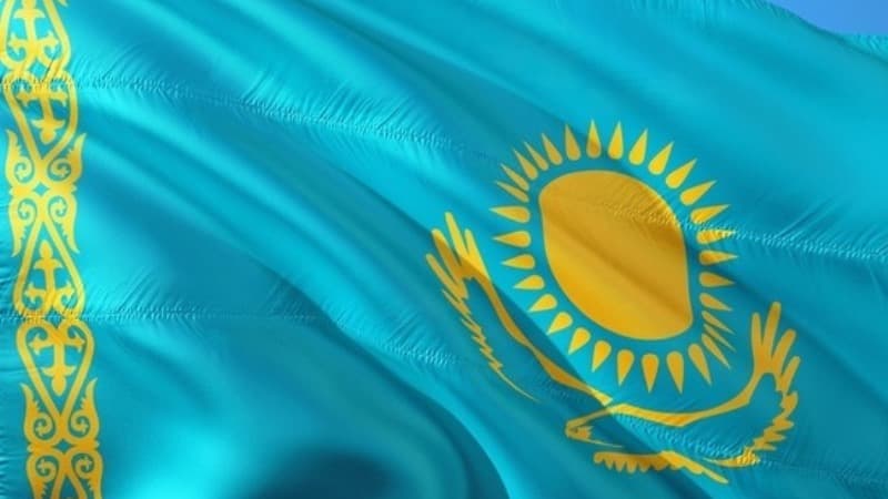 Nazarbayevin qohumları bir-bir vəzifələrini tərk edir