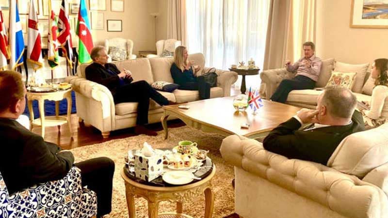 Səfir: "Böyük Britaniya minalarla mübarizədə təcrübəsini Azərbaycanla bölüşür"