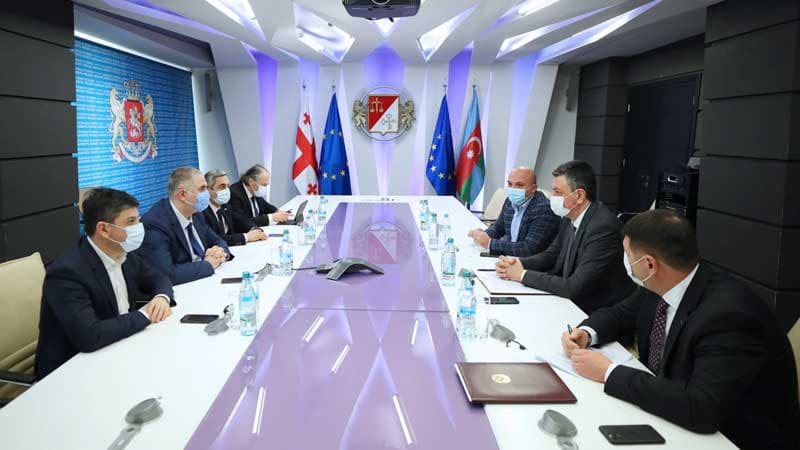 Gürcüstanın maliyyə naziri Azərbaycanın səfirini qəbul etdi