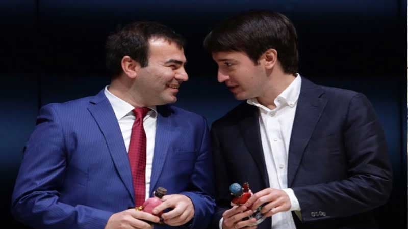 Məmmədyarov və Rəcəbov mövqelərini qorudular