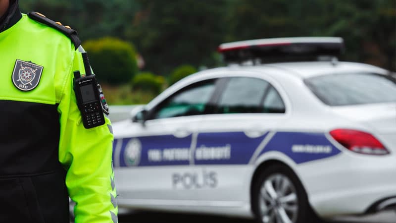 DYP: "Yayılan bəzi görüntülər sürücüləri qayda pozmağa təşviq edir"
