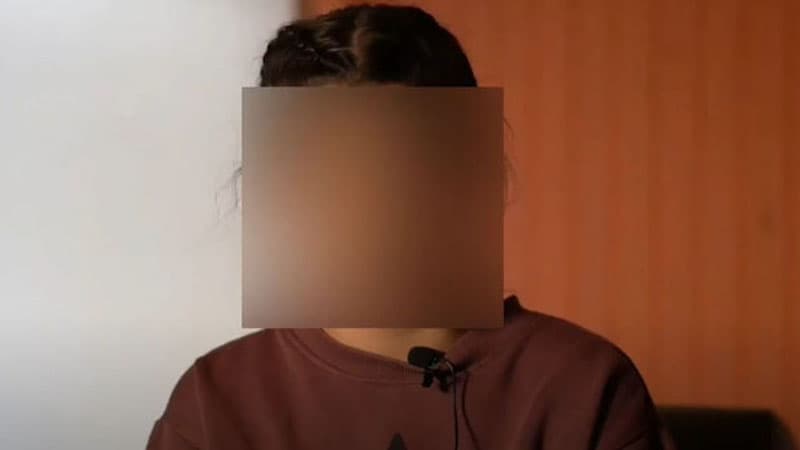 Anasından polisə şikayət edən 10 yaşlı qız: “Dedi ki, siqaretsiz gəlsən..." (VİDEO)