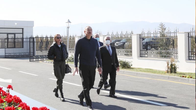 Prezident və birinci xanım Ağdam rayonunda səfərdə olub (FOTOLAR)