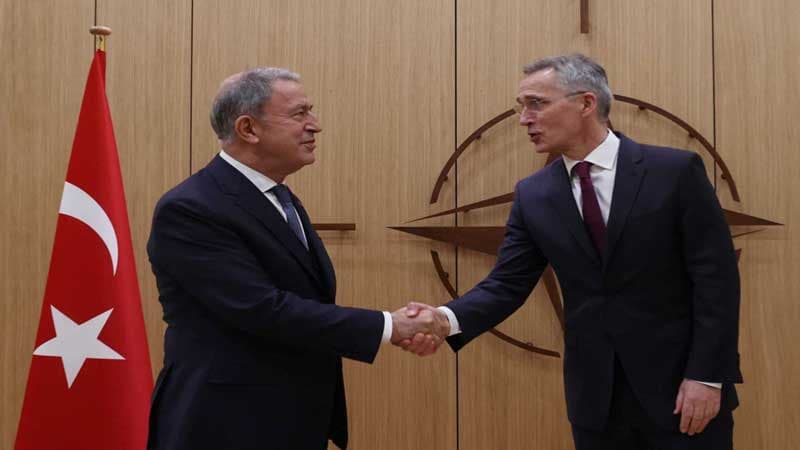 Hulusi Akar NATO Baş katibi ilə görüşdü