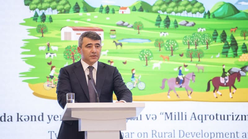 Kənd yerlərinin inkişafı və milli aqroturizm sisteminin yaradılması mövzusunda seminar (FOTO)