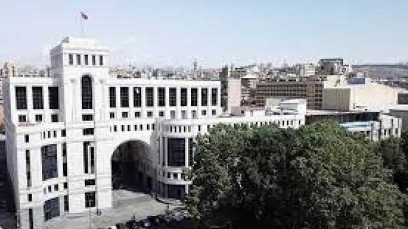 Ermənistan ordusunun hərbi kəşfiyyatının rəisi işdən çıxarıldı