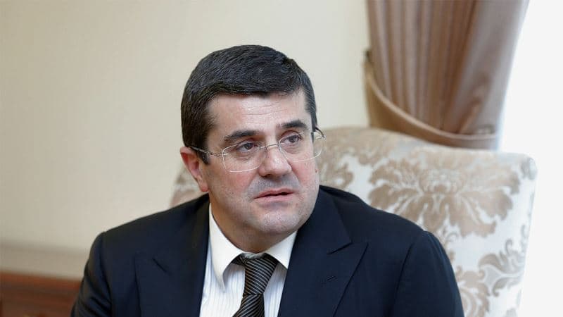 Kremlin DXR-LXR qərarı Arutyunyanın ümidlərini artırdı, fərmanı alqışladı