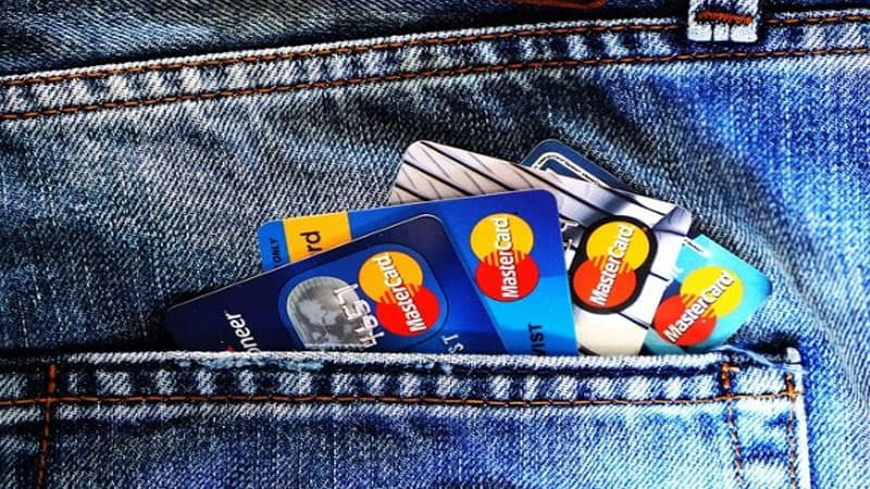 Ekspert Rusiya banklarına qarşı sanksiyaların nə demək olduğunu açıqladı
