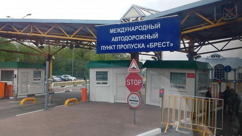 Kiyev Rusiya və Belarusla sərhədləri bağlamağa hazırlaşır
