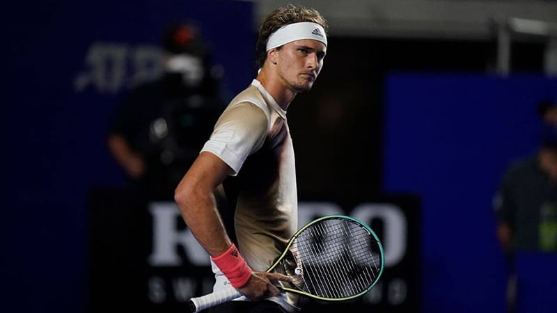 Hakimə hücum edən məşhur tennisçi yarışdan qovuldu