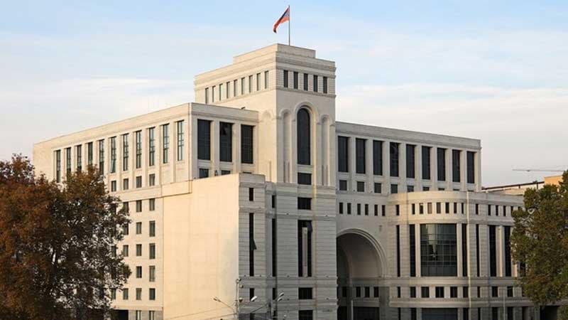 Ermənistan XİN-dən Moskva və Bakı arasında imzalanan bəyannamə ilə bağlı gözlənilməz açıqlama