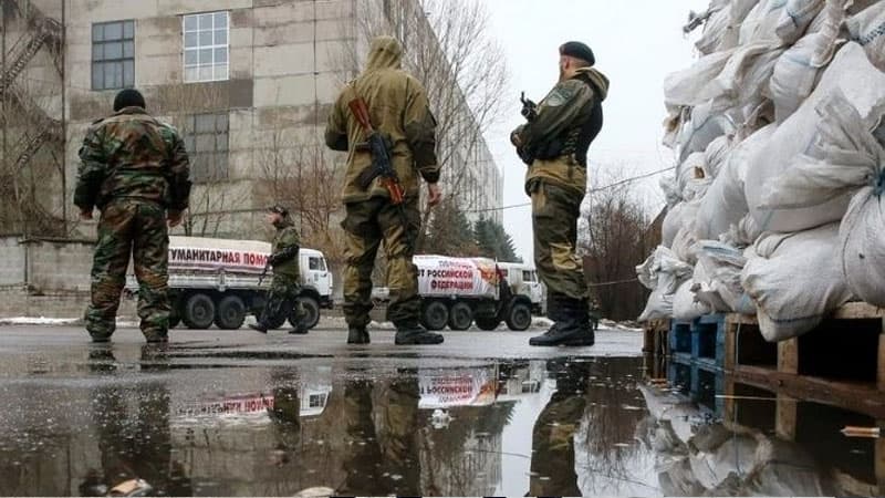 Dünya Ukraynadakı bu görüntüdən danışır – İnsanlar meydanda… (FOTO)