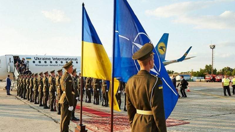 Ukrayna NATO-dan üz döndərir: Rusiyaya neytral statusla bağlı danışıqlar təklifi...
