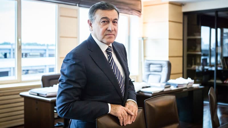 Araz Ağalarovun şirkəti məhkəməyə verildi (SƏBƏB)