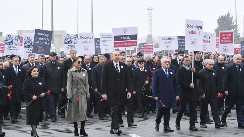 Prezident və xanımı “Xocalı yürüşü”nə qatıldı (YENİLƏNİB/FOTOLAR)