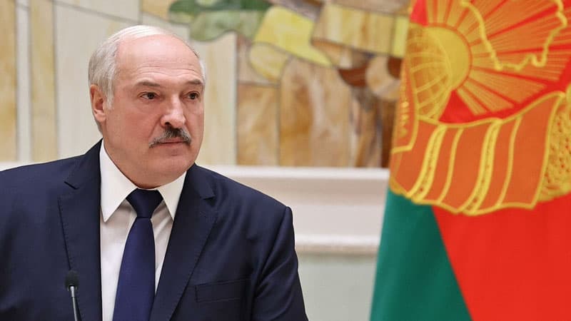 Lukaşenkodan Ukrayna etirafı: Raket atılıb, rus diversiyaçılara kömək edib...