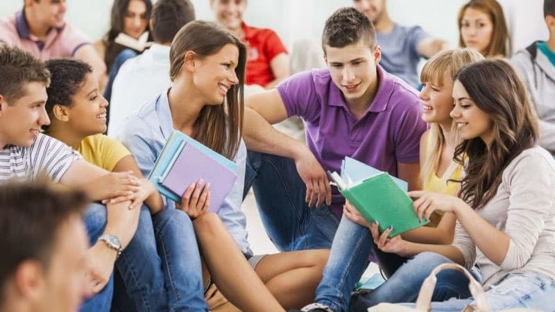 İki min gənc təhsil üçün xarici ölkələrin universitetlərinə göndəriləcək