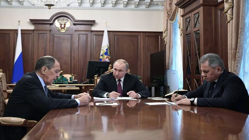 Putinin bu ölkəyə girişinə qadağa qoyuldu