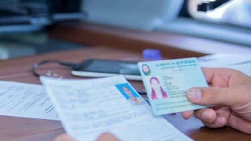 Azərbaycanda ad və soyadını dəyişdirən şəxslərin sayı bilindi
