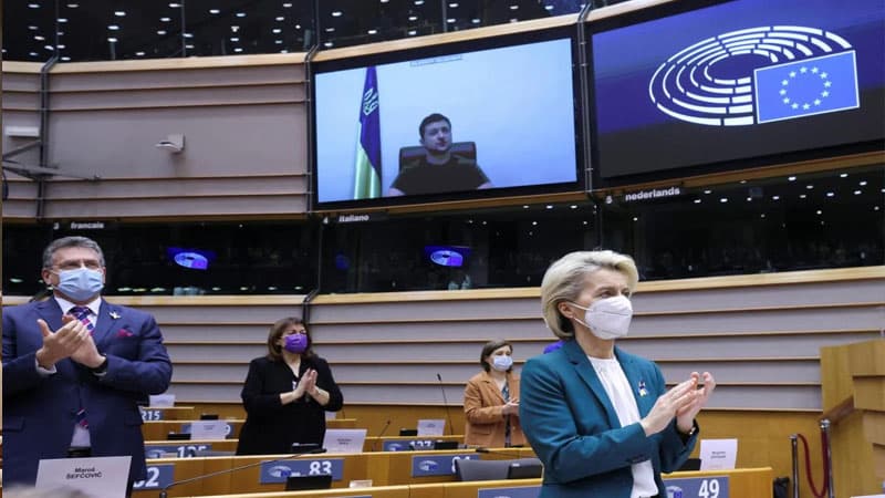 AvroParlament Ukraynanın Aİ-yə üzvlük müraciətinə baxır - Onlayn yayım