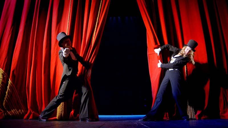 Bakı Uşaq və Gənclər Teatrı bu ayın repertuarını açıqladı