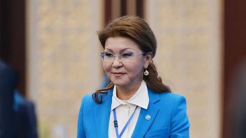 Dariqa Nazarbayevanın istefası təsdiqləndi