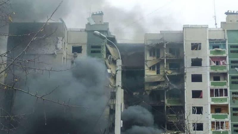 Çerniqov şəhərinə raket atıldı -  47 nəfər həlak oldu