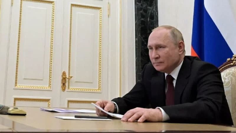 Putin əməliyyatın hansı şərtlə dayandırılacağını açıqladı