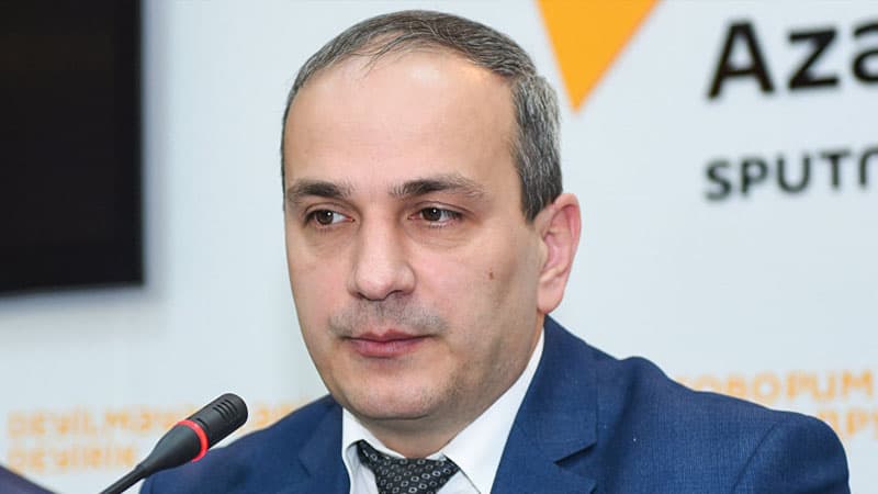 Rusiya valyuta satışını qadağan etdi, indi Çin yuanı yığır (ŞƏRH)
