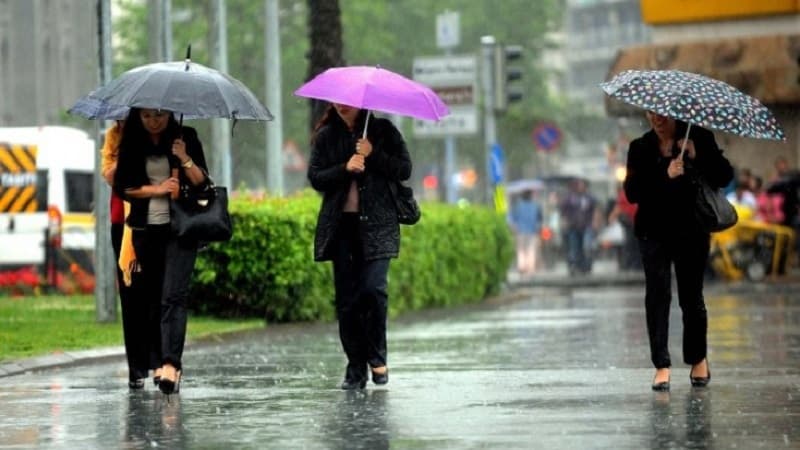 Bakıya yağış, rayonlara sulu qar və qar yağacaq