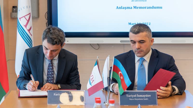 Bank Respublika və ADA Universiteti arasında Anlaşma Memorandumu imzalanıb (R)
