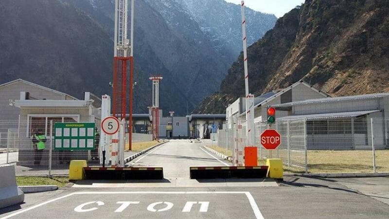 Azərbaycan quru sərhədlərini açmalıdır - İqtisadçı ekspert