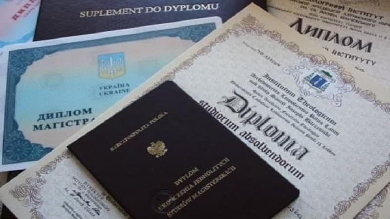 İllərin problemi: Bəzi xarici ölkələrin diplomları niyə Azərbaycanda tanınmır? (ARAŞDIRMA)