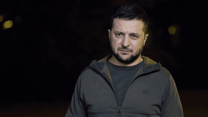 Zelenski Ukraynanı satanlara müraciət etdi: Rusiya hətta özününkülərini də atır