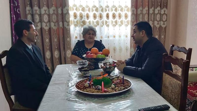 Millət vəkili Əliabbas Salahzadə şəhid Abbas Əliyevin ailəsini ziyarət edib