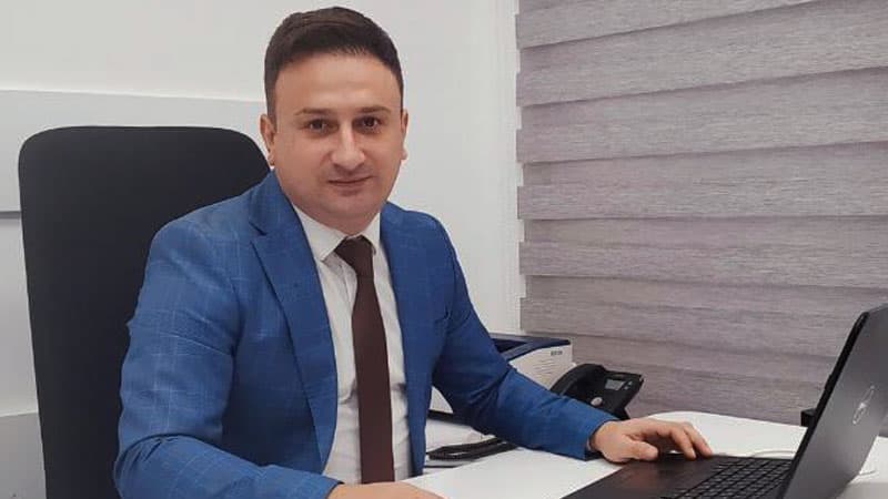 İxtiyar Əhmədov: “Müştərinin psixologiyası və istəklərinə bələd olmağım məhsul və xidmətlərimizin rəqəmsallaşdırılmasına kömək edir.” (R)