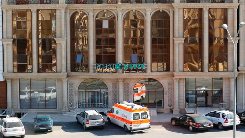 "Medistyle Hospital": "Heç bir şöbəmiz bağlanmayıb, vergi borcumuz da yoxdur"