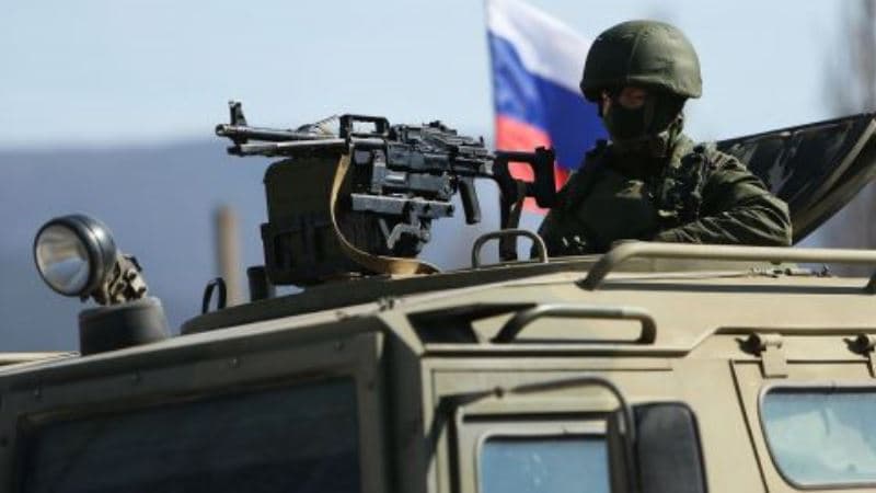 Rus əsgərləri xəstəxananı atəşə tutdu