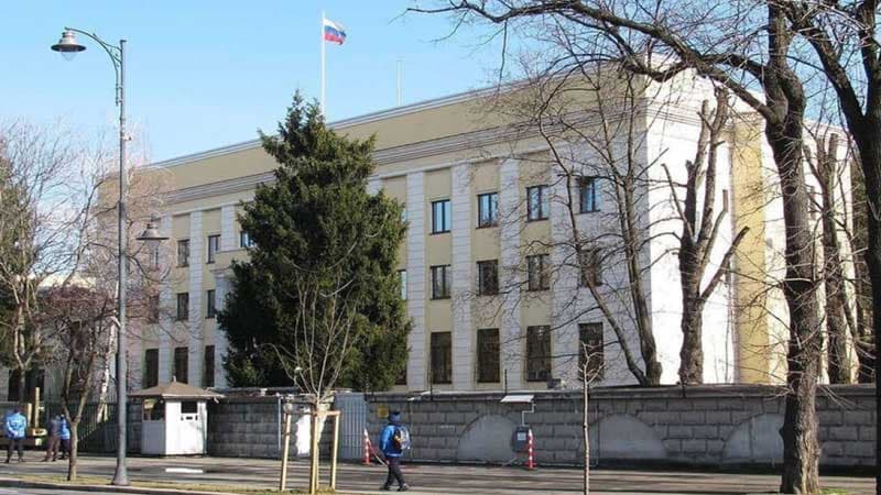 Rumıniya 10 rus diplomatını arzuolunmaz şəxs elan etdi