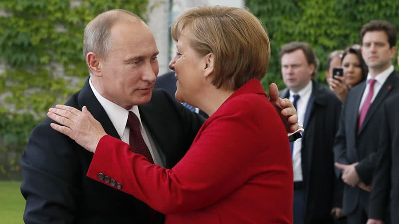 Putindən qorxmayan və onu dayandıra biləcək yeganə insan... - Keti Marton yazır