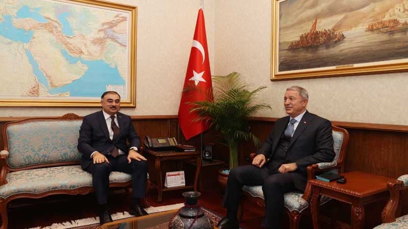 Hulusi Akar Azərbaycan səfirini qəbul etdi