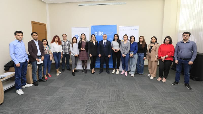 Media nümayəndələri üçün inklüziv təhsil mövzusunda seminar keçirildi (FOTOLAR)