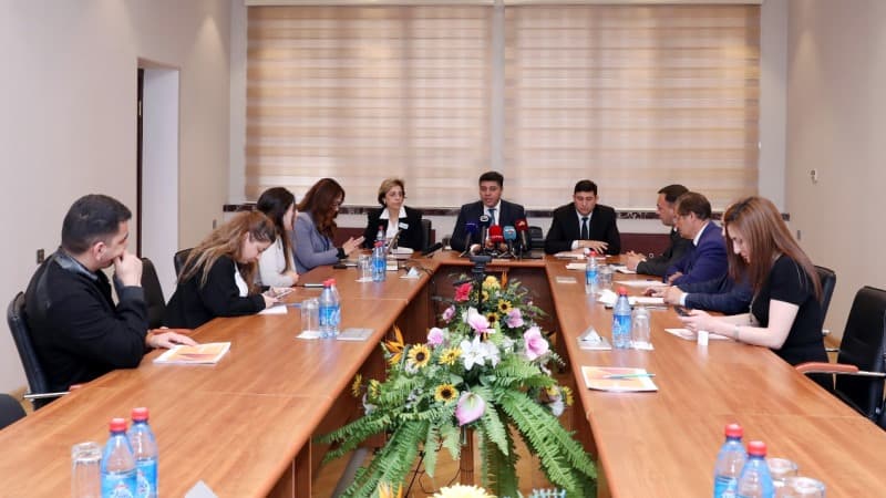 Klubda baş verən partlayışdan sonra reydlər zamanı 356 nöqsan aşkarlanıb (FOTOLAR)