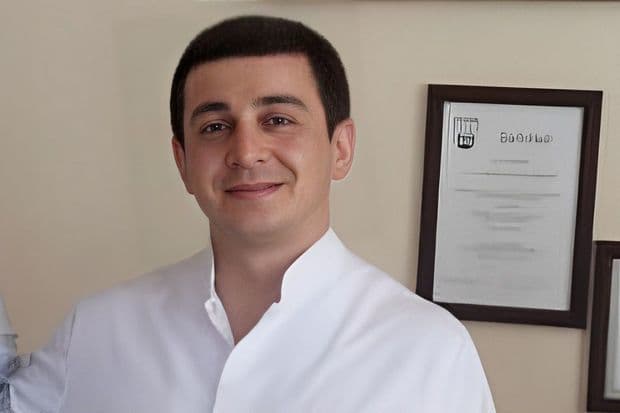 İşdən çıxarılan məşhur cərrah danışdı