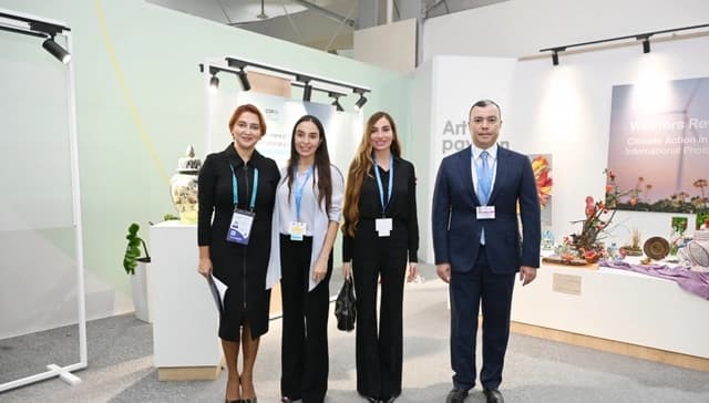 Leyla Əliyeva və Arzu Əliyeva COP29-da təqdim edilən inklüziv sərgi ilə tanış olublar (FOTO)