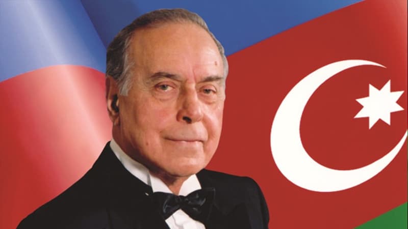 Samir Nuriyev: Müasir Azərbaycan Heydər Əliyevin memarlıq dühasının təcəssümüdür