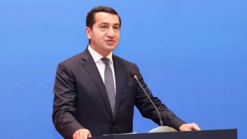 Hikmət Hacıyev: Özbəkistan və Azərbaycan münasibətləri yeni bir mərhələyə qədəm qoyub
