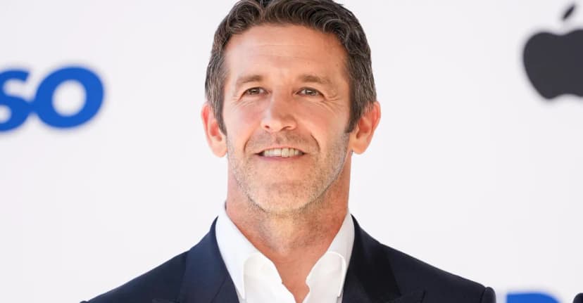 “Apple”ın yeni CEO-su Con Ternus ilk mesajını yayıb