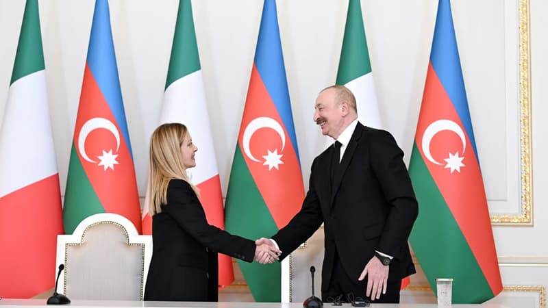 İlham Əliyev Corcia Melonini təbrik etdi (FOTO)