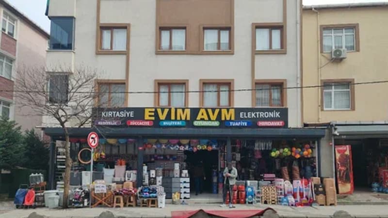 "Evim AVM"dən 96 min manatlıq oğurluq